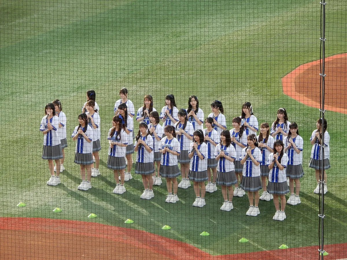 Hinatazaka46